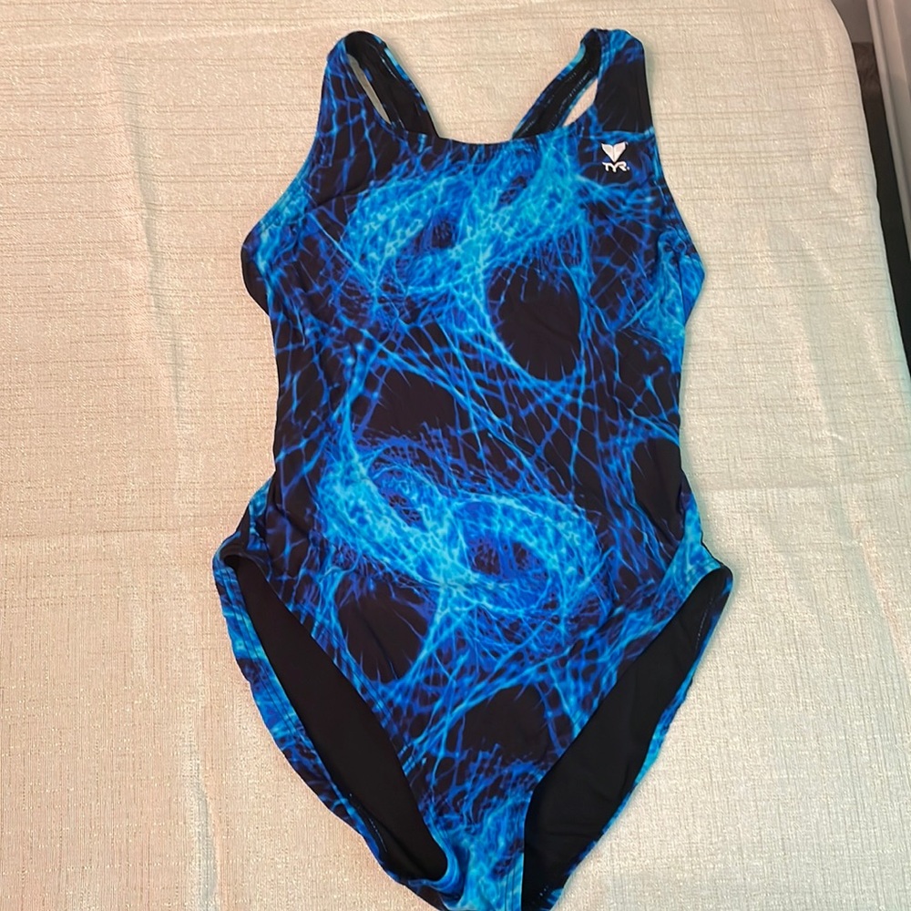 NWOT TYR Women’s Bathing Suit, Size 40
